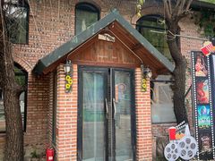 -北京水岸山吧度假村(雁栖镇店)