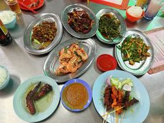 -黄亚华小食店(Jalan Alor)