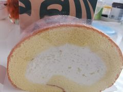 瑞士卷-星巴克臻选(威海威高广场店)