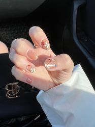 -Fanni美甲美睫皮肤管理