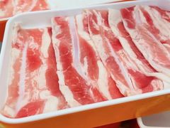 -杨老板·海鲜集市火锅·鲜切牛肉(中防万宝店)