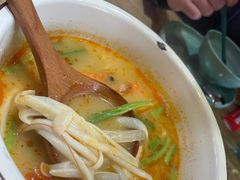 泰式传统冬阴功汤-迷你椰·泰式大排档(湖州衣裳街店)
