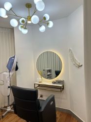 -八佰伴8008星级形象店