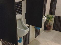 -Neary Khmer Restaurant