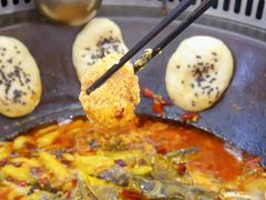 -丹水桥地锅鱼·翘嘴鲌·地方特色全鱼宴(丹江口大坝店)