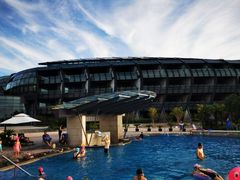 -上海滴水湖皇冠假日酒店