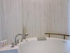 -上海世茂皇家艾美酒店