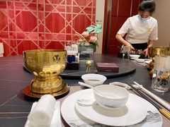 -鼎泰亨·海鲜牛肉餐厅(滨江店)