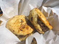 烧饼夹酱牛肉秘制-买又大餐厅(福林里店)