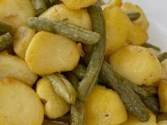 土豆炒四季豆-月圆霖特色农家乐
