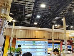 -哈尔滨小酒馆·鲜肉现穿自助烧烤(康新花园店)