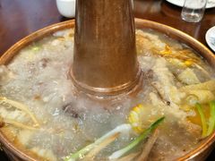-岳记兴隆·青城腊排铜火锅(融创店)