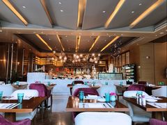 -海鲜自助·汇咖啡厅(宜宾绿发皇冠假日酒店)