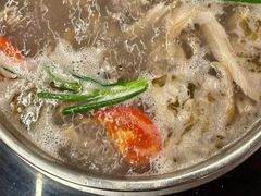 -老石黑山羊毛驴肉火锅(金凯广场店)