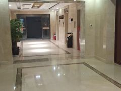 -云季酒店(西关地铁站C2出囗店)