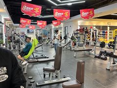 -健变健身俱乐部(前海天虹商场店)