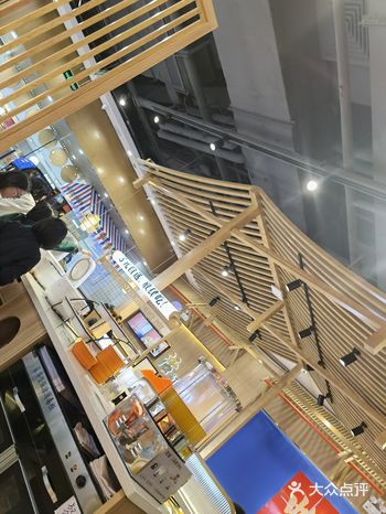 主要是辣不辣的都可以做，还有自助3元一位无限吃