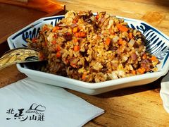 牛肉粒炒饭-北马山庄植趣咖啡
