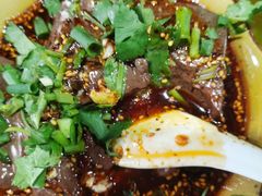 -小杨翘脚牛肉