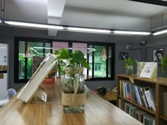 -晓风书屋(大学路店)