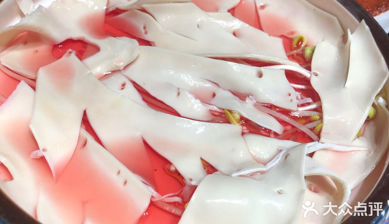 火锅大成都怎么可以没有火锅 里面很大