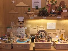 -诚品(信义店)