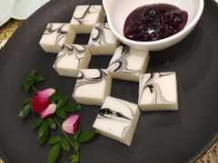 大理石网纹山药-鹊华居·地道鲁菜·海鲜·融合味(大明湖店)