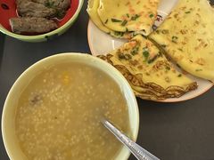 -臻爱住家月嫂育儿嫂(万达店)
