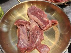 -哈哈碳都·牛肋条无限自助烤肉(台江万达店)