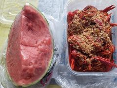 经典蒜香龙虾-红盔甲·小龙虾(天钥桥店)