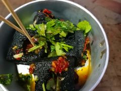 -黑色经典臭豆腐·湖南特产(潇湘文化店)
