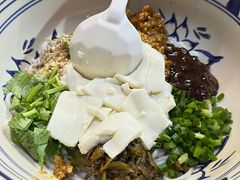 -蜗牛小馆醉乡民谣云南菜(惠新西里店)