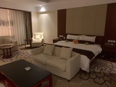 -兴芮温泉度假区