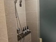-杭州西湖湖滨银泰亚朵酒店