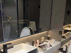 -IU酒店(北京通州环球度假区梨园地铁站店)