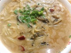 -何记面馆(龙泉山店)
