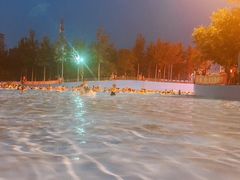 -欢乐水魔方水世界