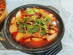 -余家庄肥肠鱼地方汤锅(银杏大道店)