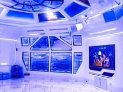 -异次元·LIGHT HOUSE·美食酒廊·休闲露台