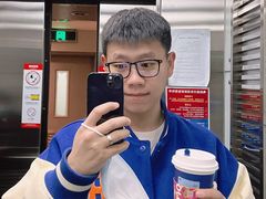 -瑞幸咖啡(数码01大厦店)