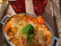 皇室焗猪扒饭-皇室宴会厅(香港迪士尼乐园)