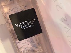 -Victoria's Secret(杭州湖滨银泰in77店)