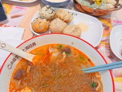 -小杨生煎(金山百联购物中心3楼店)