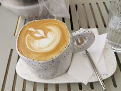 拿铁-UNIUNI(凯瑟琳广场店)