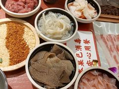 -谭鸭血老火锅(龙湖宝山天街店)