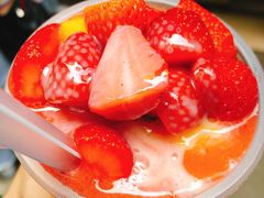 -十二中草莓冰·红豆沙冰屋(十二中店)