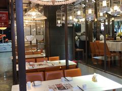 大堂-阿瓦山寨·湘菜现炒·剁椒鱼头王(咸阳总店)