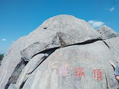 -罗田薄刀峰风景区