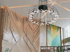 -上海南京路步行街假日酒店