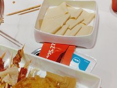 -宏姐串串香(宏伟路店)